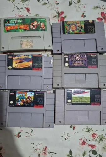 Super nitendo com jogos e controles originais