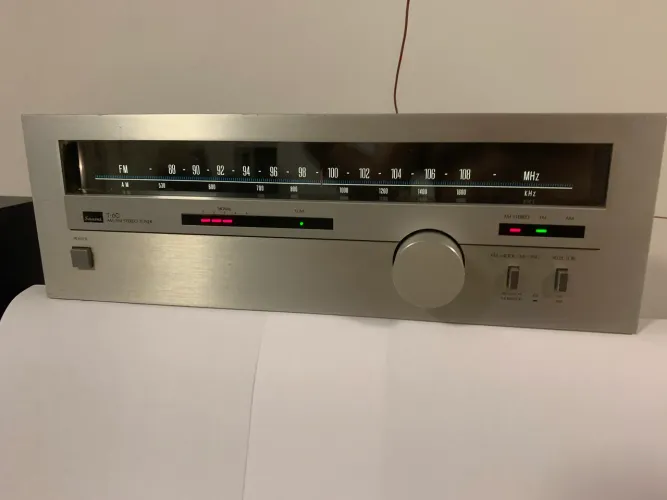 Sansui T-60 Tuner