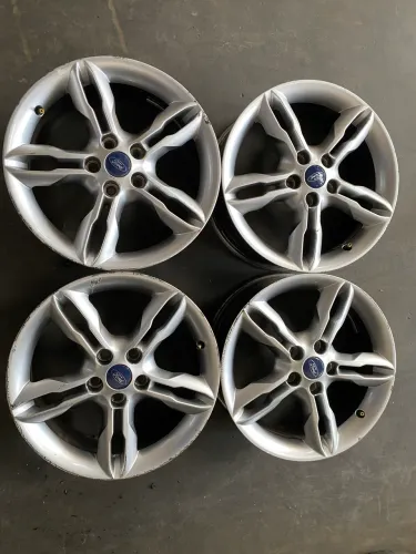 Rodas aro 17 Ford focus e Ford fusion originais