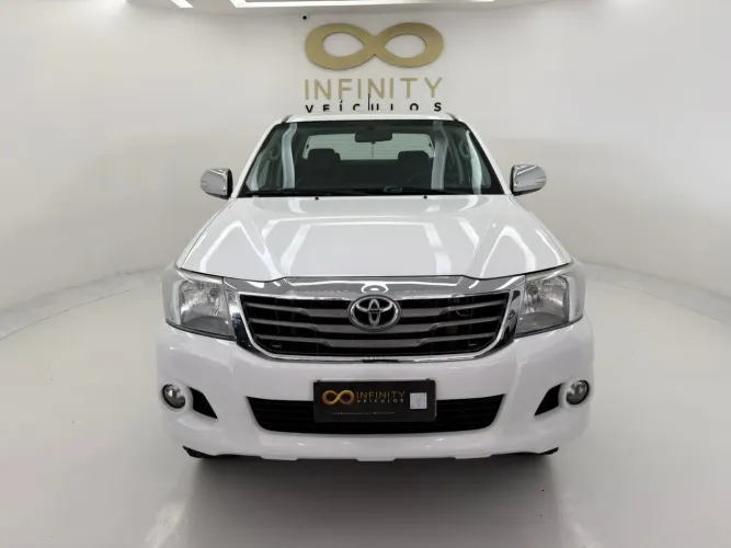 Toyota Hilux CD SRV 4X4 2.7 Flex 16V Aut. 2015