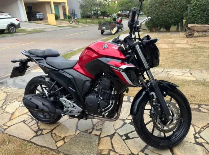 Yamaha Fazer 250 ano 2024