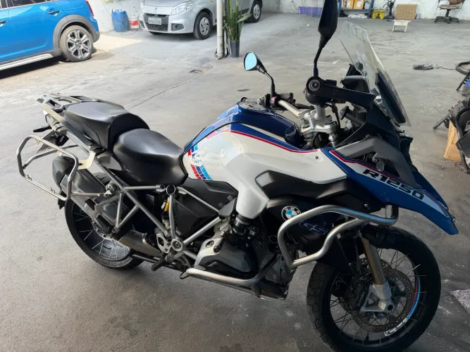 GS 1200