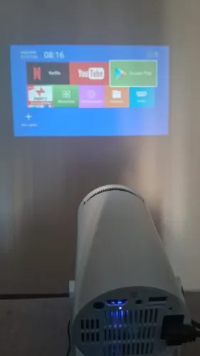 Mini Projetor Smart HY300 Android Portátil (Novo) Com ANDROID Integrado