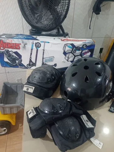Patinete com kit proteção