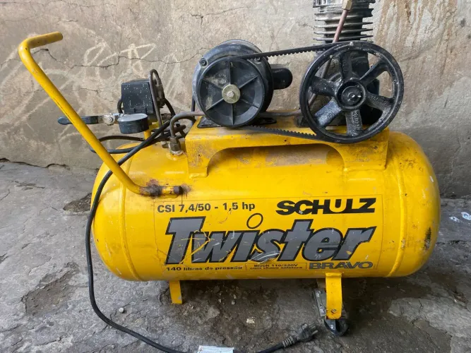 Csl 7,4 Schulz compressor de ar bivolt 110/220