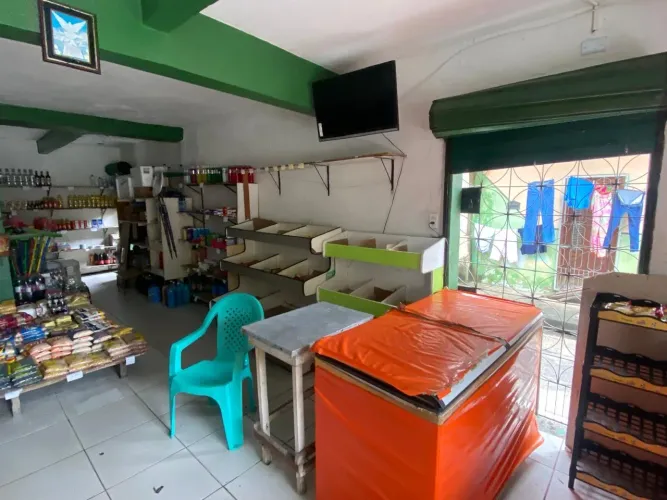     Ponto Comercial Todo Equipado - Arrendamento  PICI / Henrique Jorge 