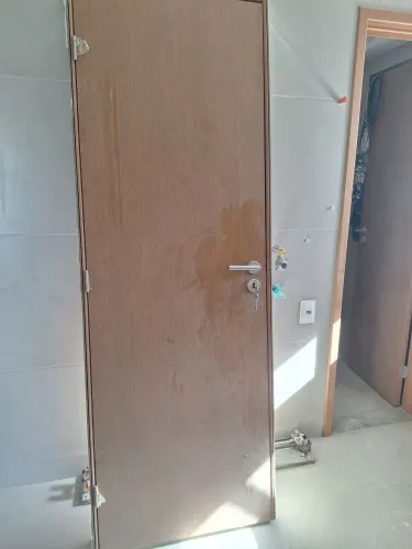 Vende 1 porta