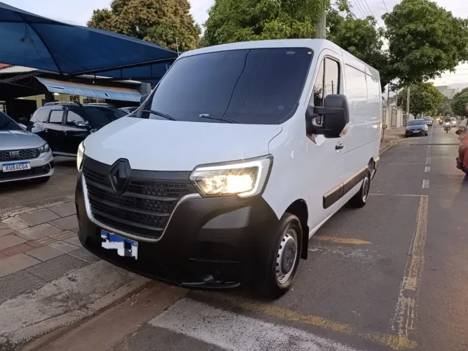 Renault Master 2.3 DCI Furgão 16V Diesel 2023