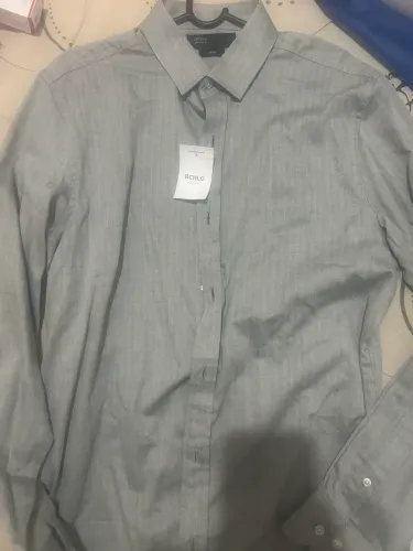 camisa manga longa, cinza. Nova. Nunca usada.