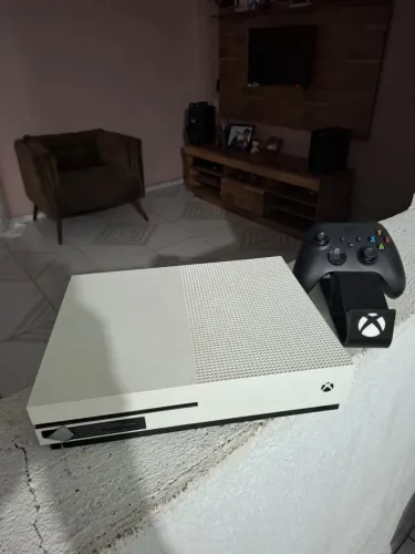 XBOX ONE S BRANCO + CAIXA