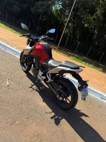 CB300F Abs 26/26 Com 3.000 km Muita zera