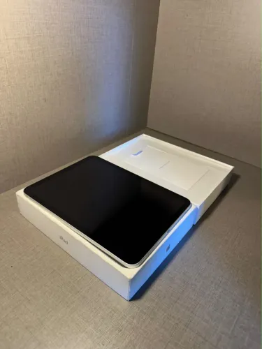 IPAD 11 A16