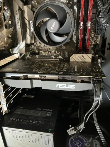 Placa de vídeo Rx 580 8g excelente 