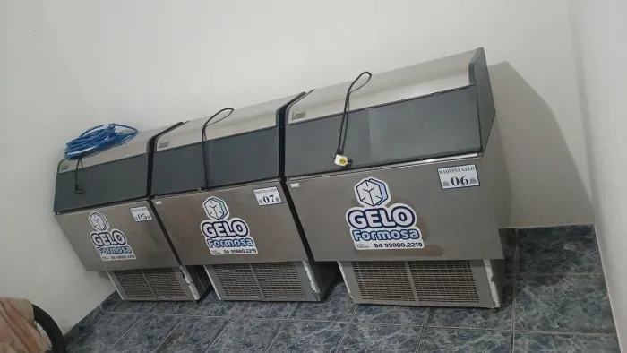 Máquinas de Gelo Everest.