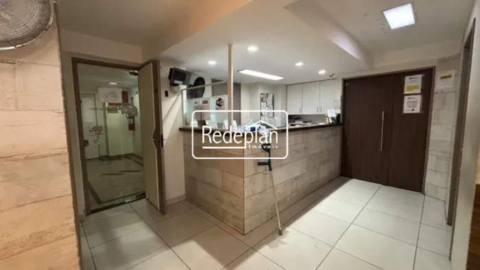Salas comerciais na Vila Santa Cecilia- VR