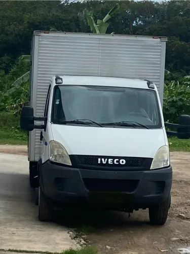 Baú Iveco 3/4