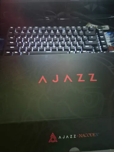 Teclado mecanico ajazz 75%