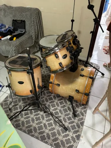 Bateria Acústica RMV CrossRoad Completa + Ferragens