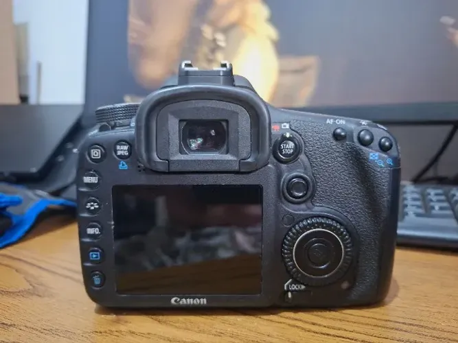 Camera Canon 7D