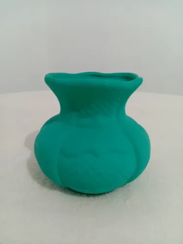 Vaso Decorativo de Cerâmica Verde- Antiguidade
