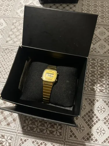 Relogio casio original dourado vintage