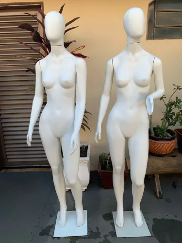 Manequins femininos