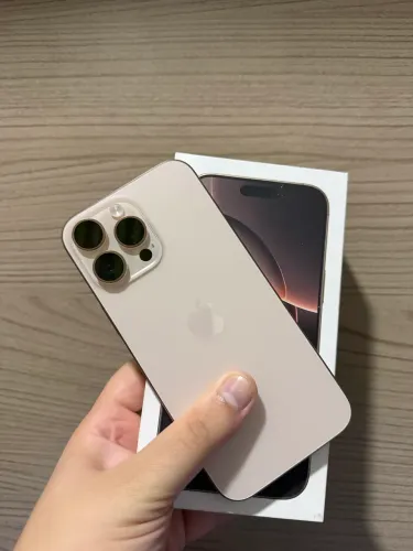 iPhone 16 Pro Max 256gb NA GARANTIA