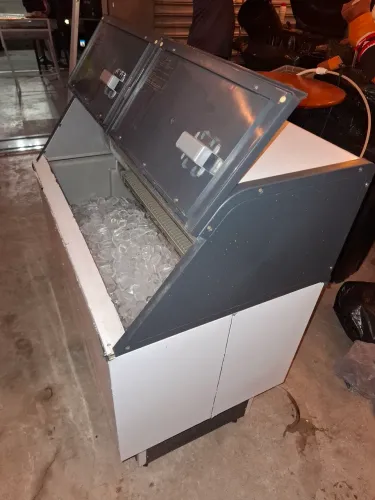 Maquina de gelo Everest 150kg