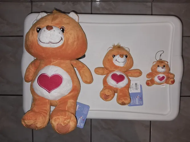 Pelúcia CARINHOSOS "CARE BEARS TRIO"TENDER HEART BEAR"