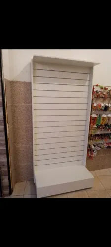Canaletado expositor