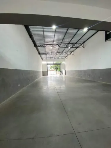 Galpão Venda e Locação Potiguara 338,60 m²