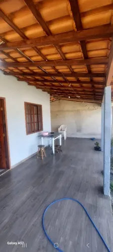 Otima casa com piscina