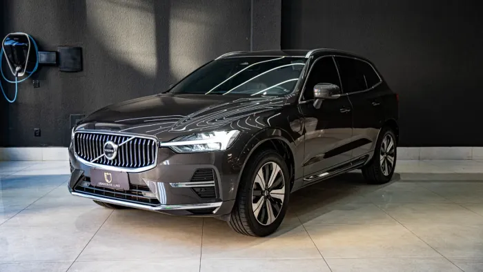 Volvo XC-60 T-8 Plus 2.0 AWD (híbrido) 2024