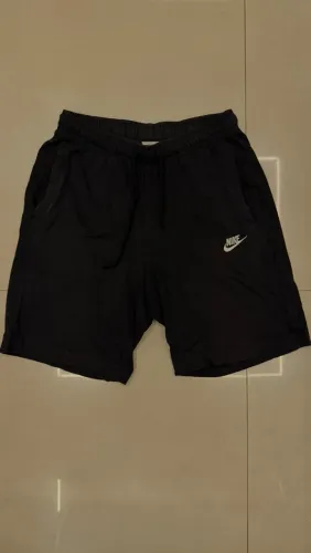 Bermuda Moletom Nike Preta P
