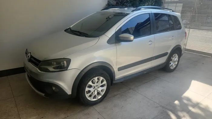 Volkswagen Spacecross I Motion 1.6 MI Total Flex 8V 2014