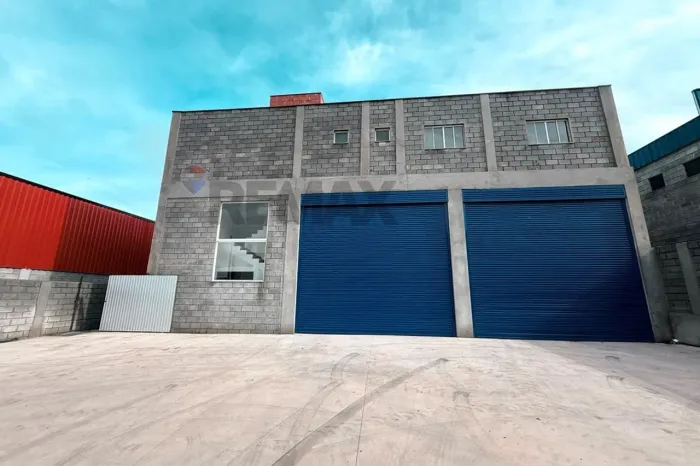 Galpão Industrial com 600m² para alugar por R$15.000,00/mês-Guaxinduva-Bom Jesus dos Perdõ
