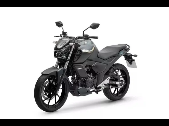 Moto Yamaha fazzer 2025