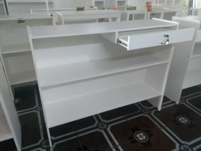 Balcão Atendimento Grande com Gaveta