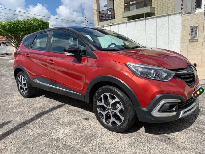 Renault Captur Intense 1.3 TB 16V Flex 5P AUT 2022