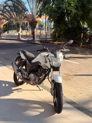 ALUGUEL // LOCAÇÃO DE MOTO