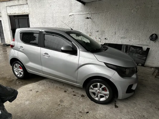 Fiat Mobi Like 1.0 Fire Flex 5P. 2017