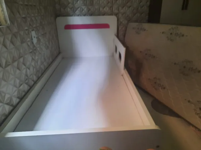 Cama de solteiro MDF 