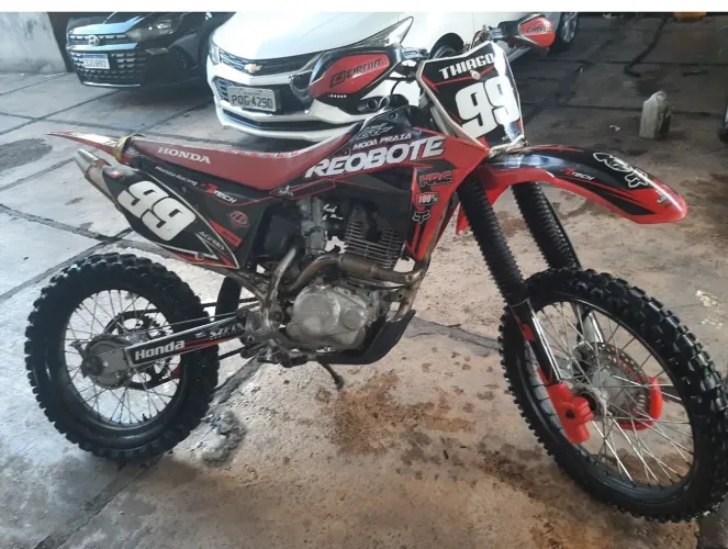 CRF 230 com kit 240