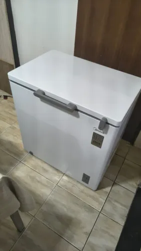 Freezer MIDEA 280 litros pra vender logo