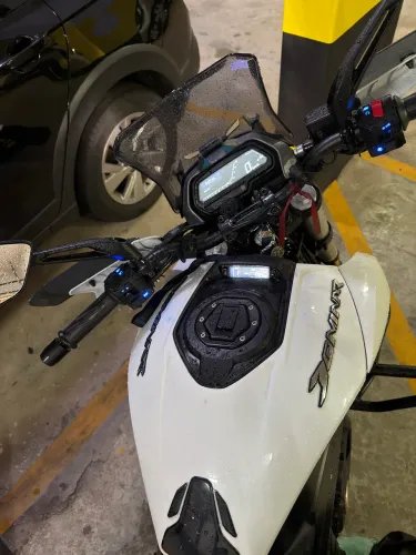 Bajaj Único Dono QUITADA