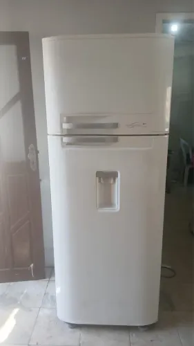 Vendo geladeira funcionando perfeitamente