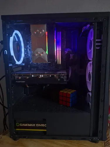 PC Gamer Ryzen 5 + RX 7600