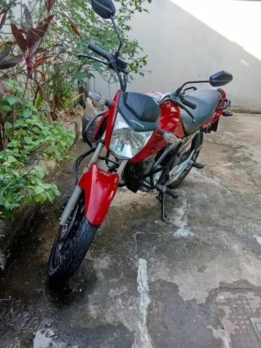 CG Titan Honda 160cc semi Nova