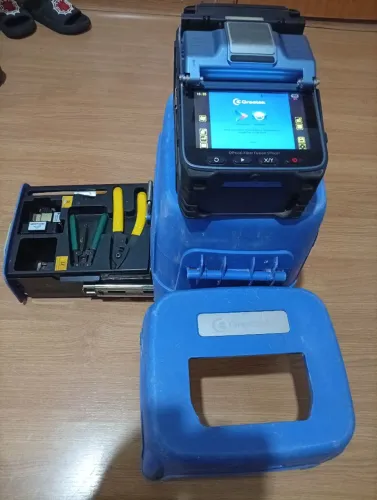 ? VENDO MÁQUINA DE FUSÃO DE FIBRA ÓPTICA ?