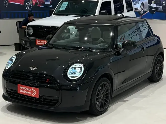 Mini Cooper S 2.0 Turbo 16V 3P Aut. 2025
